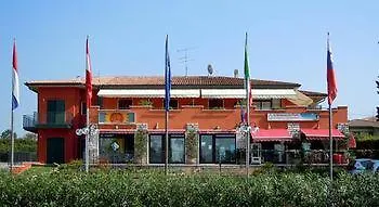 La Maison Du Port Casa de hóspedes *